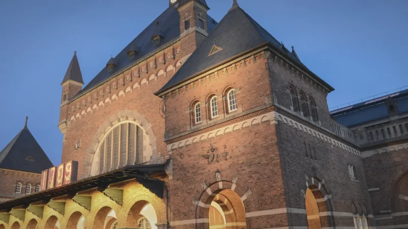 Copenhagen Central Station Area – City transport hub(3)