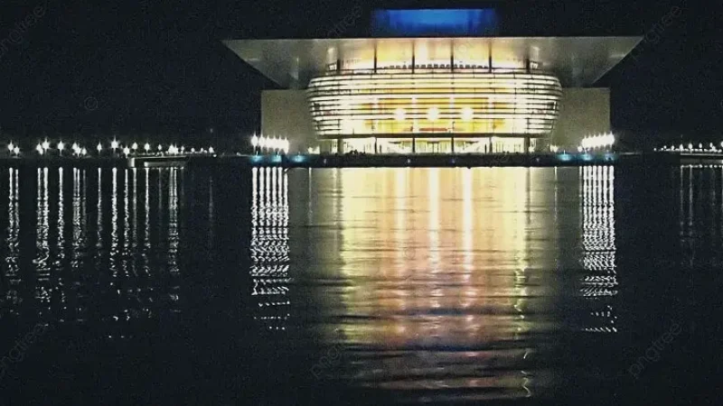 Copenhagen Opera House – Iconic building across the harbor(5)