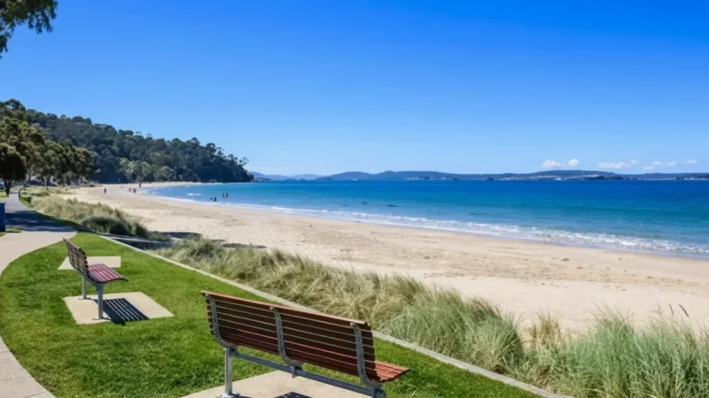Cornelian Bay – Beach and picnic area(4)