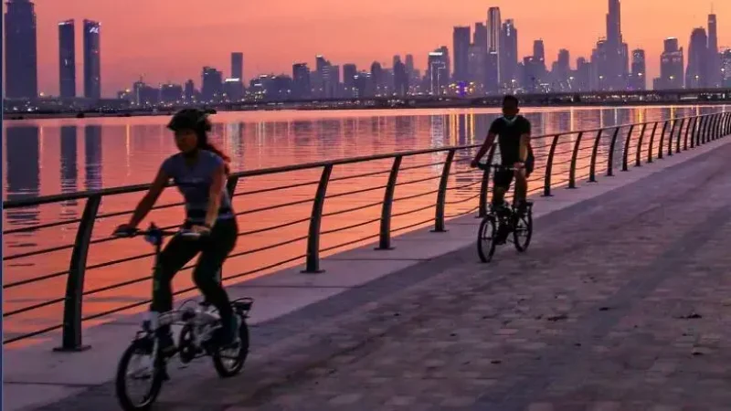 Corniche Cycle Path6