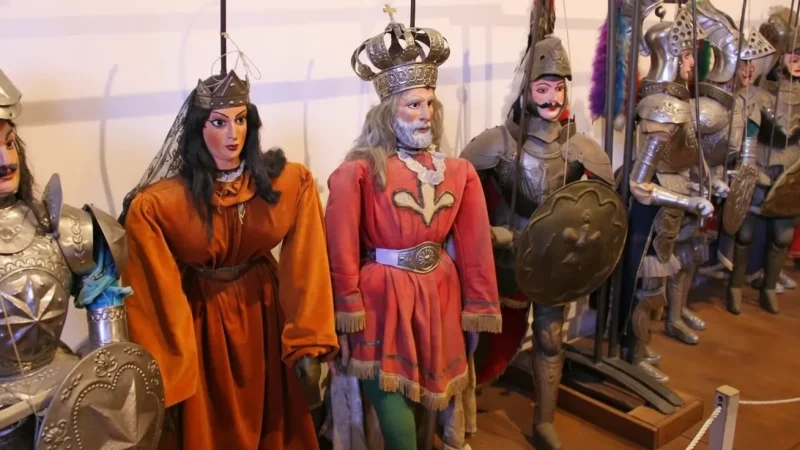 Corvaja Palace Museum(5)