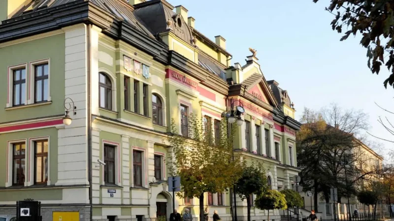 Cultural_Centre_02