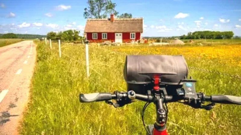 Cycling Paths Along the Coast – Flat scenic routes(5)