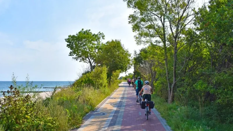 Cycling_Paths_05