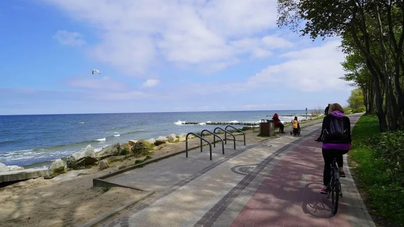 Cycling_Paths_06
