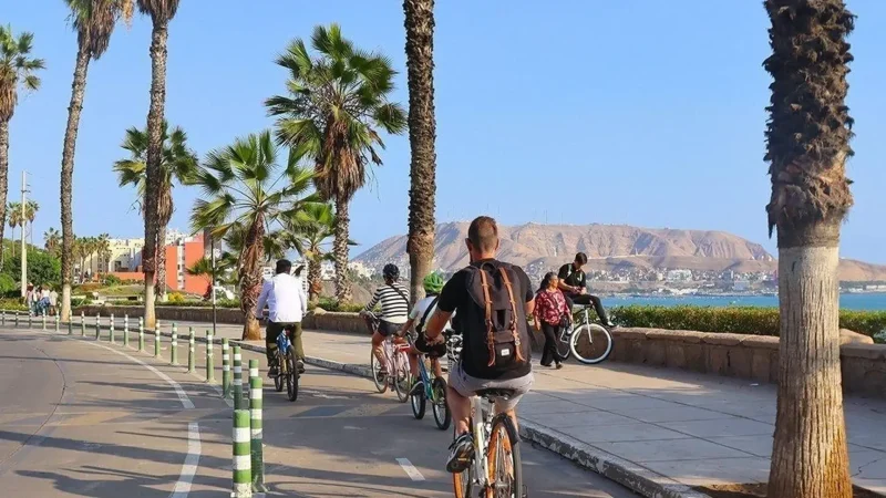 Cycling_Paths_–_Safe_coastal_bike_routes__01