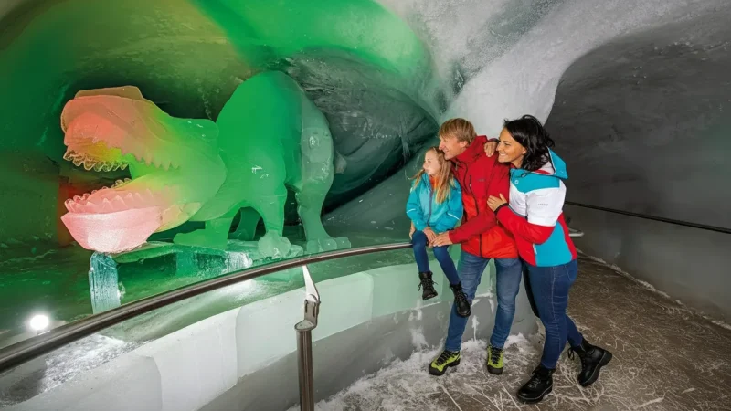 Dachstein Ice Palace – Ice Tunnels & Sculptures(3)