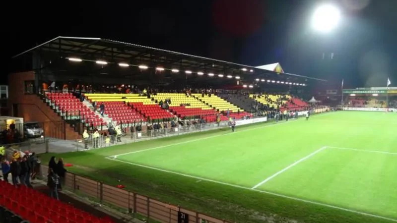 De_Adelaarshorst_Stadium_04
