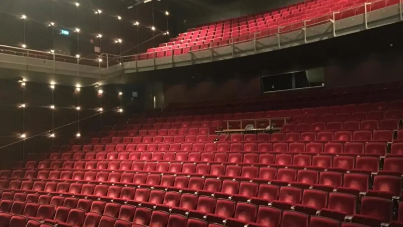 De_Rede_Theater_01