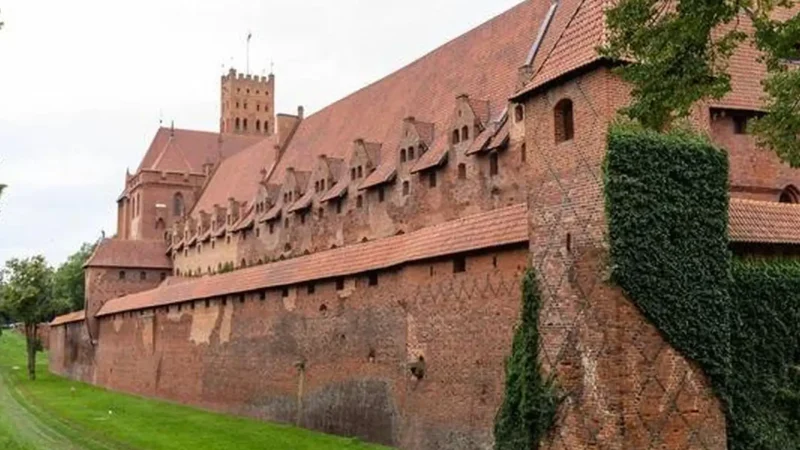 Defensive_Walls_04