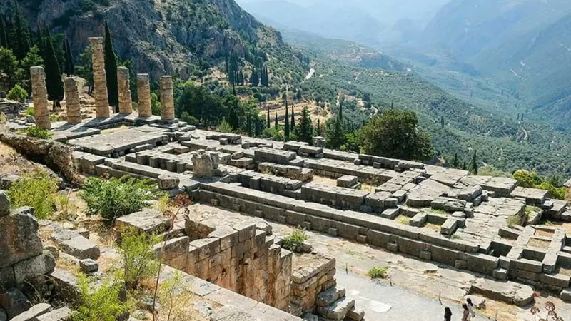 Delphi_Archaeological_Site_04