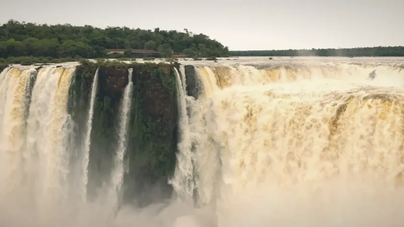 Devil’s Throat – Main waterfall viewpoint(4)