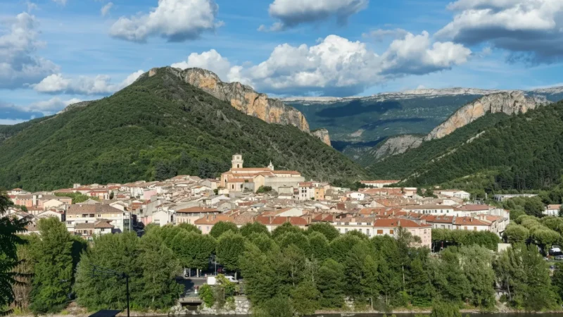 Digne-les-Bains – Thermal spa town(2)