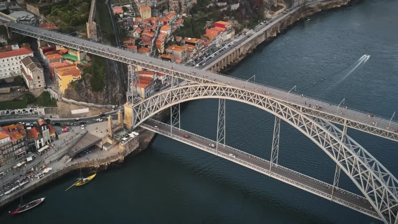 Dom Luís I Bridge – Iconic iron bridge(2)