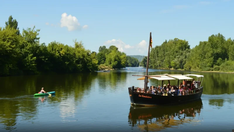 Dordogne River Cruise – Traditional boat rides(4)