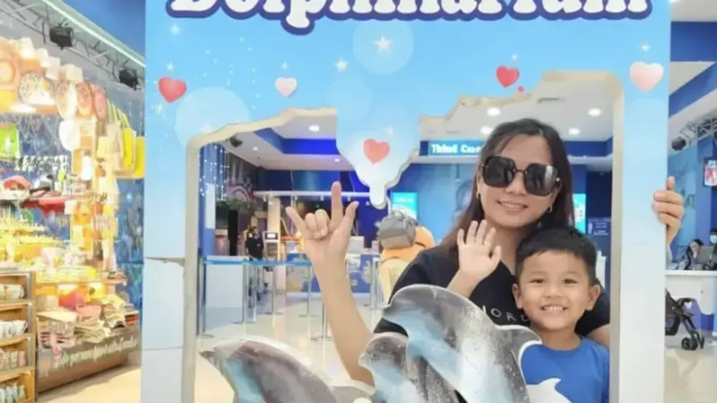 Dubai Dolphinarium 03