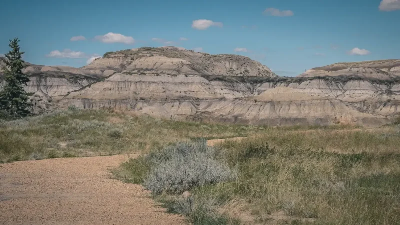 East Block – Badlands terrain & walking routes(4)