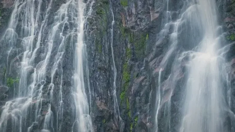 Efrata Waterfall(3)