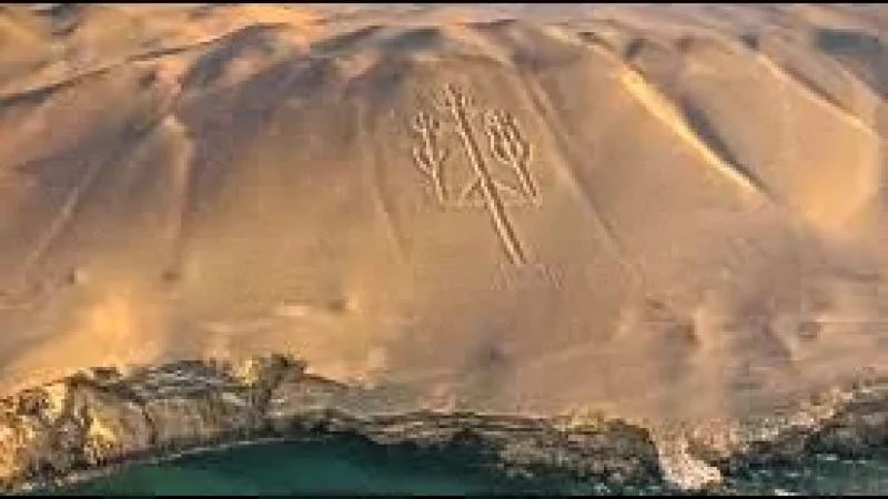El Candelabro Geoglyph – Large ancient hillside figure(4)