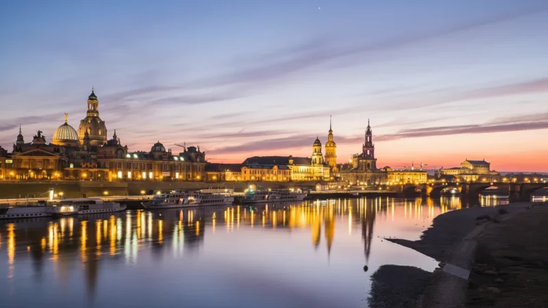 Elbe River Walks – Scenic Walking Paths(3)