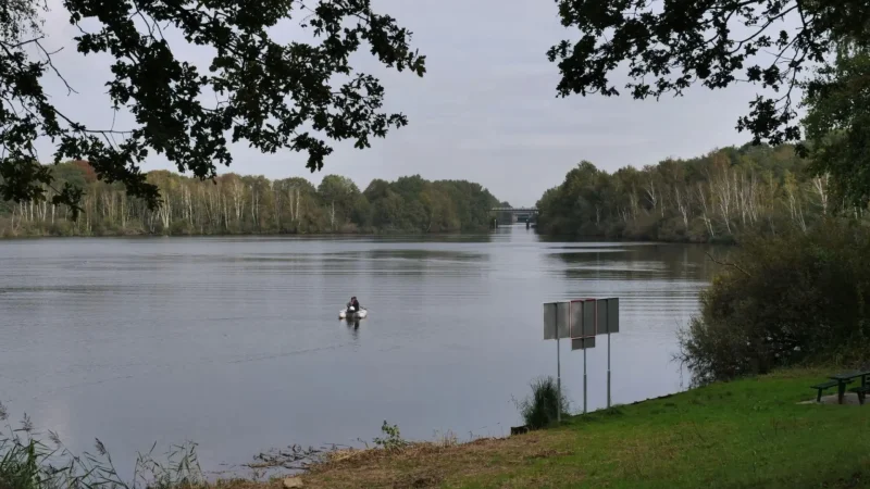 Emmermeer_Lake_01
