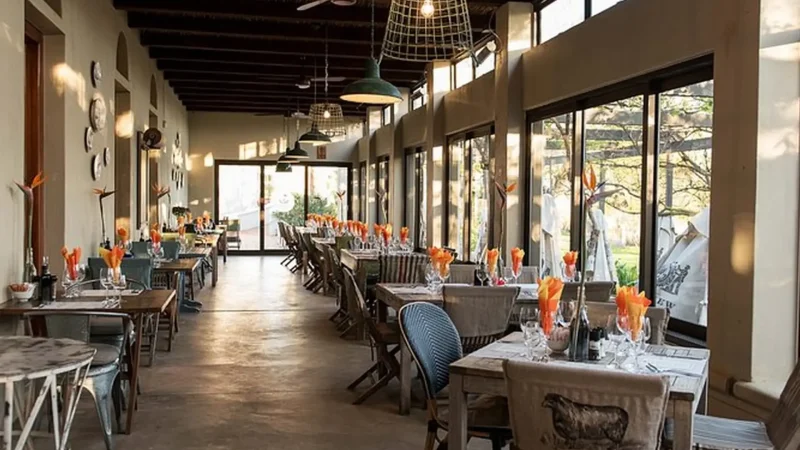 Estate_Restaurants_тАУ_Local_dining_spots_03