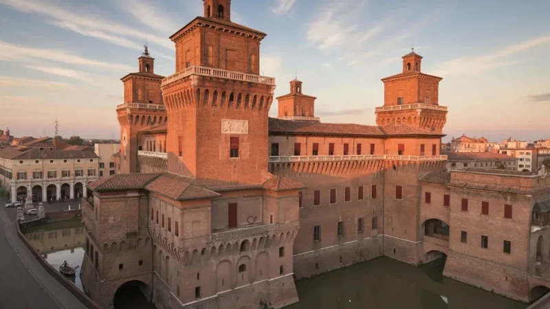 Estense Castle Tower(2)