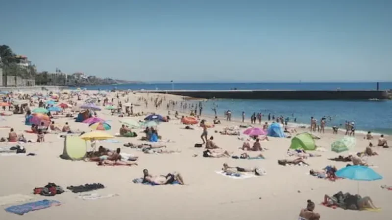 Estoril Beach – Central sandy beach(4)