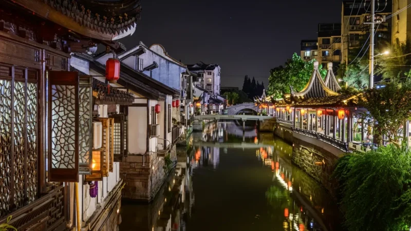 Evening Lantern Views – Night atmosphere(1)