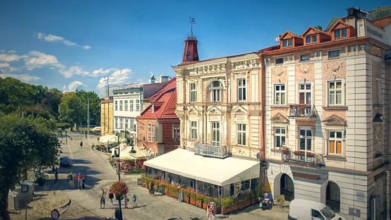 Evening Old Town Wal(2)