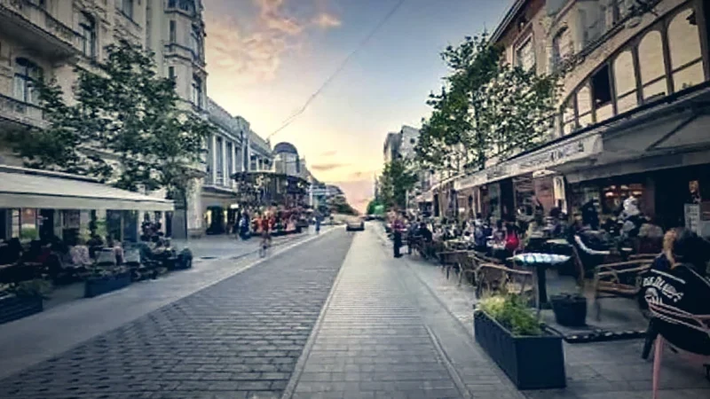 Evening Street Walks(1)