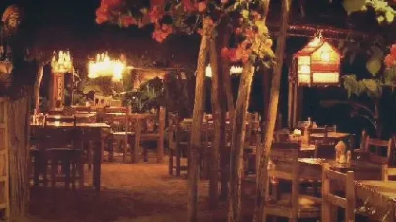 Evening Village Walks – Relaxed atmosphere(5)