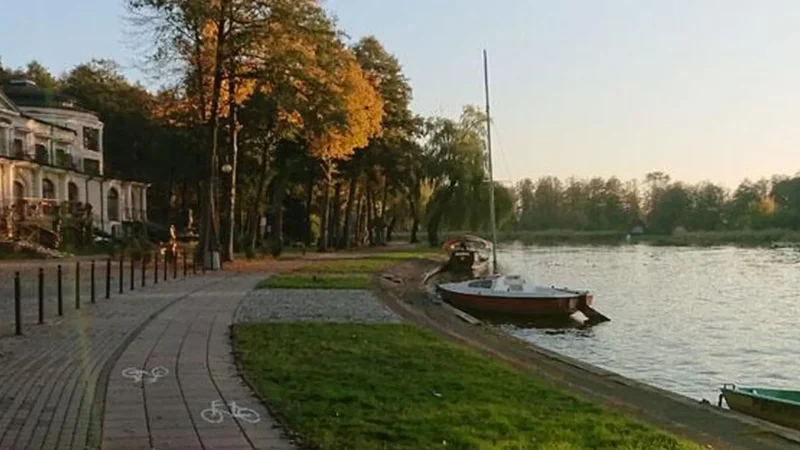 Evening_Canal_Walks_02