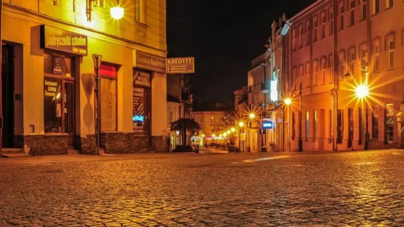 Evening_Old_Town_Walks_02