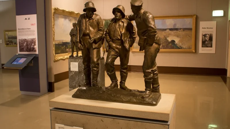 Exhibition Galleries – Military History Displays(4)
