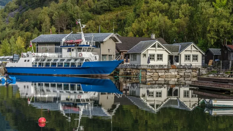 Fjord Boat Viewing Points – Calm Water Reflections(1)