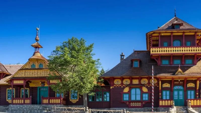 Folk Culture Exhibits – Regional Heritage(6)