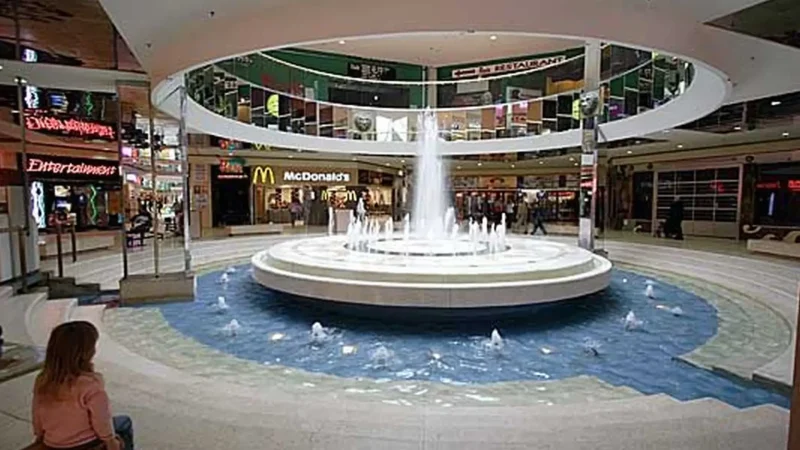 Fountains_Mall_тАУ_Shopping_centre_01