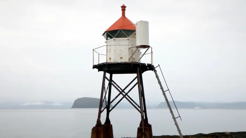 Fuglenes – Historic northern settlement area(5)