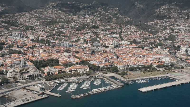 Funchal Marina – Harbor & ocean views(6)