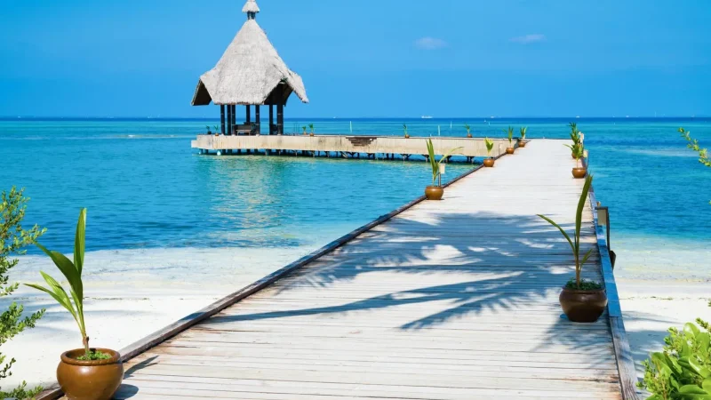 Gan_Jetty_–_Sea_views_and_boat_access__01