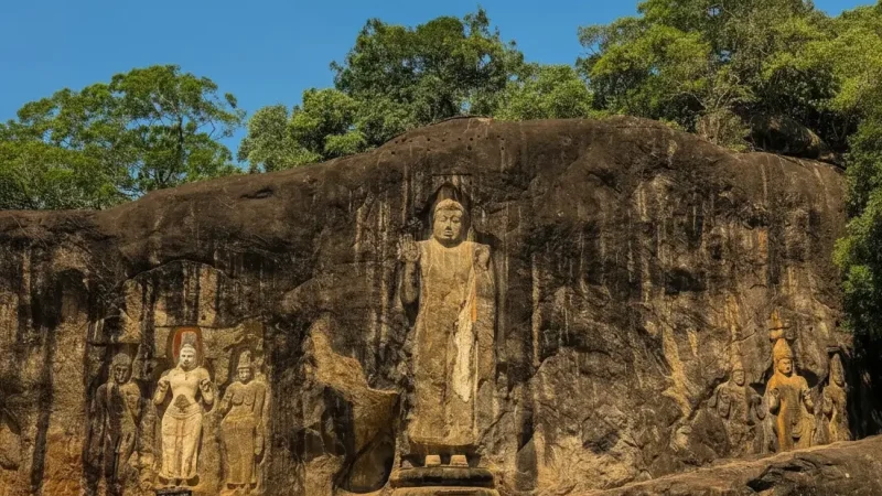 Generated Image October 21, 2025 - 5_45AM