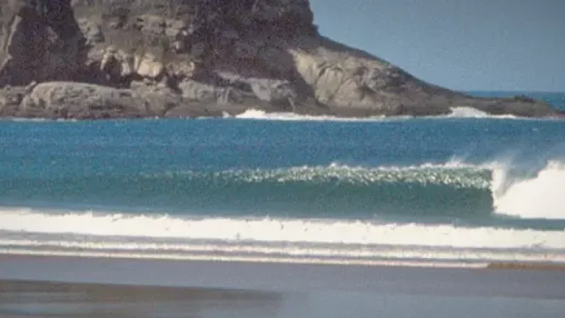 Geribá Beach – Popular surfing beach(1)