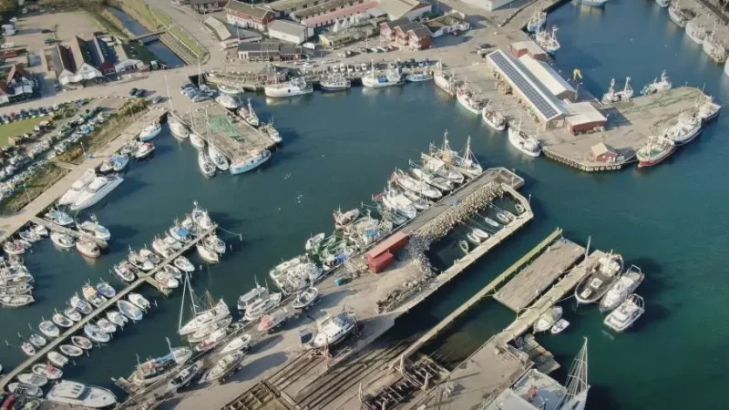 Gilleleje Harbor – Fishing boats & marina(2)