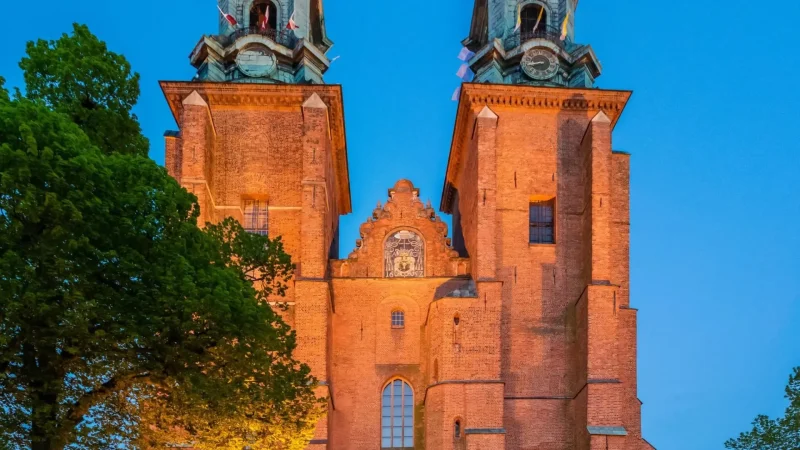 Gniezno_Cathedral_05