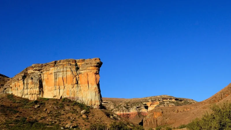 Golden_Gate_Highlands_National_Park_тАУ_Mountain_scenery_05