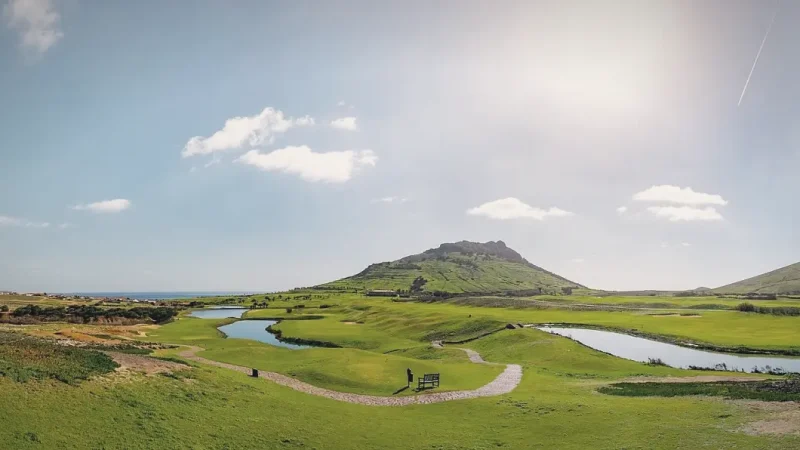 Golf Course – Island Attraction(4)