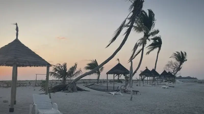 Guraidhoo Bikini Beach(4)