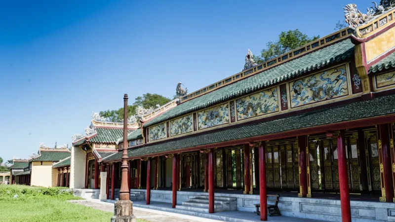 Halls of Mandarins(3)