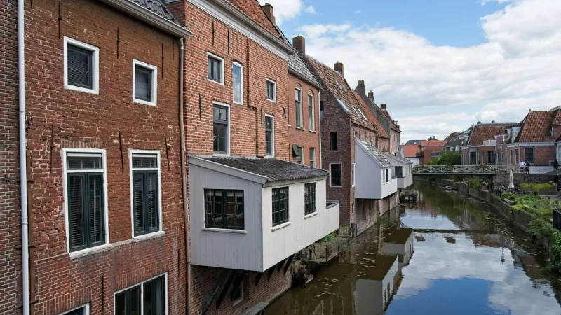 Hanging_Kitchens_of_Appingedam_02